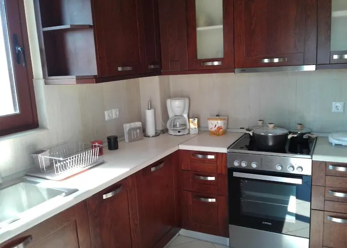 Avia, House With Privillaged View, 100 Meters From The Sea Holiday home