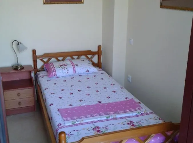 Holiday home Avia, House With Privillaged View, 100 Meters From The Sea Avia