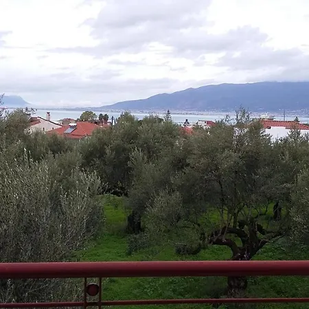 αβία,σπίτι με προνομιακή θέα, 100 μέτρα από τη θάλασσα Σπίτι διακοπών