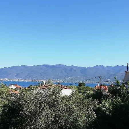 αβία,σπίτι με προνομιακή θέα, 100 μέτρα από τη θάλασσα