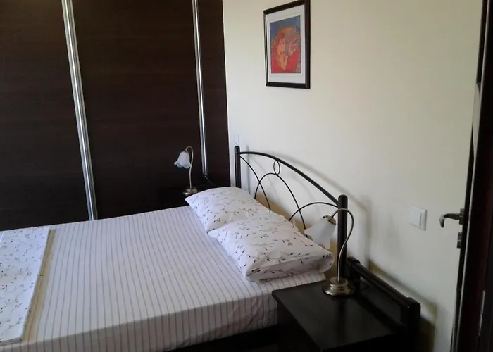 Avia, House With Privillaged View, 100 Meters From The Sea *