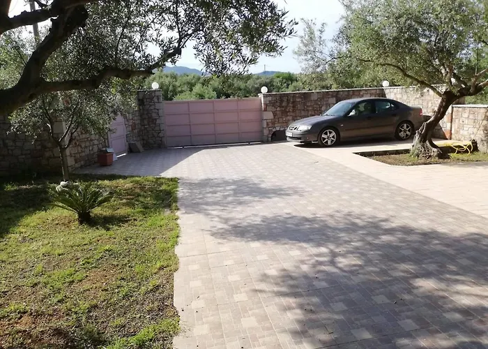 αβία,σπίτι με προνομιακή θέα, 100 μέτρα από τη θάλασσα Σπίτι διακοπών *